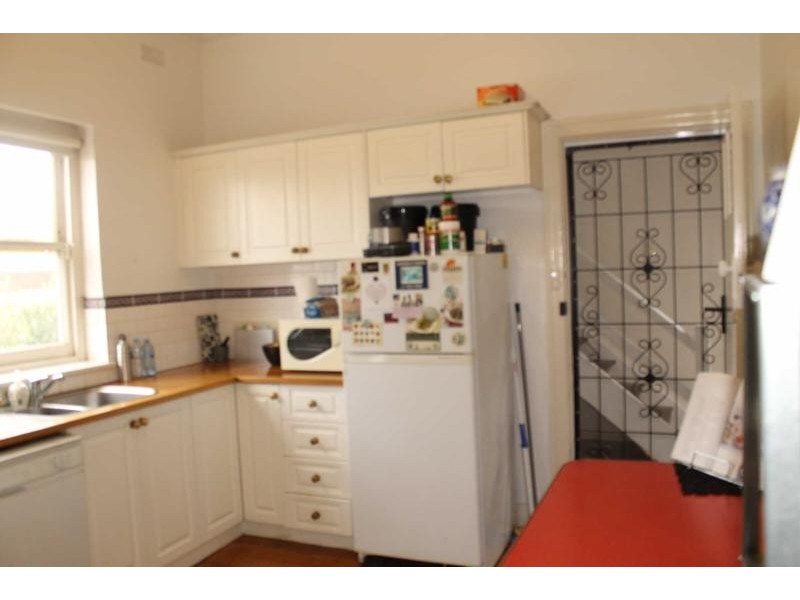 1/2  Balaclava Road, St Kilda East VIC 3183