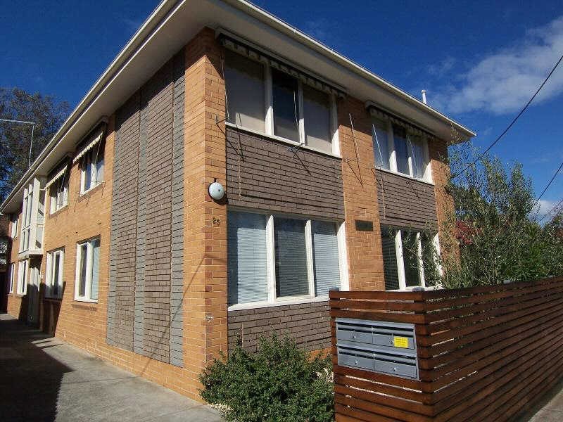 4/25  John Street, Elwood VIC 3184