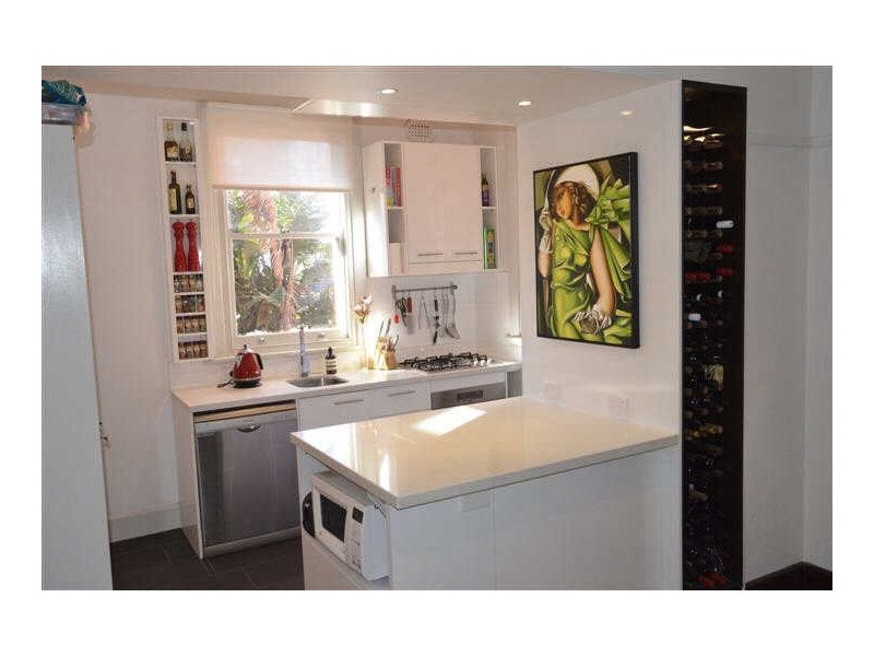 4/22B  The Esplanade, St Kilda VIC 3182