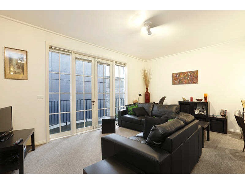 71/151-153 Fitzroy Street, St Kilda VIC 3182