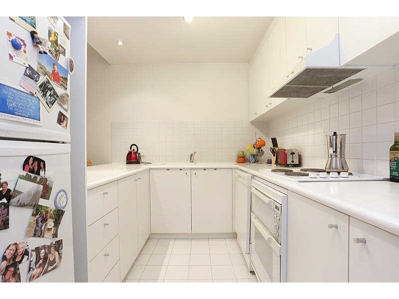 71/151-153 Fitzroy Street, St Kilda VIC 3182