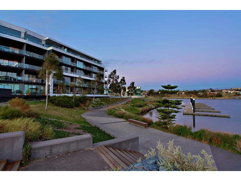 208/20  Pier Lane, Maribyrnong VIC 3032