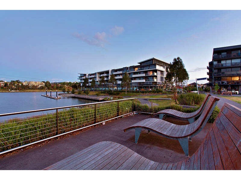 208/20  Pier Lane, Maribyrnong VIC 3032