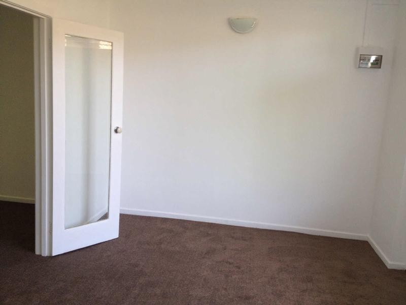 2/56  Carlisle Street, St Kilda VIC 3182