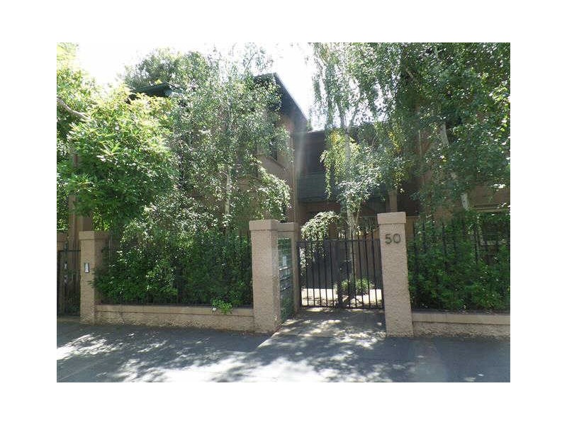 3/50  Dalgety Street, St Kilda VIC 3182
