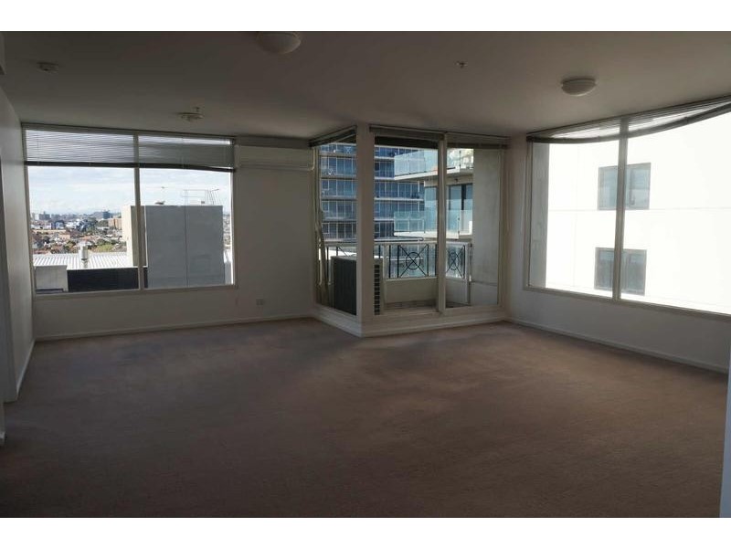 1106/82  Queens Road, Melbourne VIC 3004