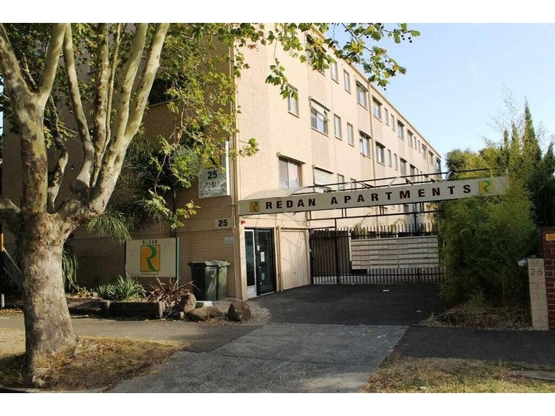 13/25  Redan Street, St Kilda VIC 3182