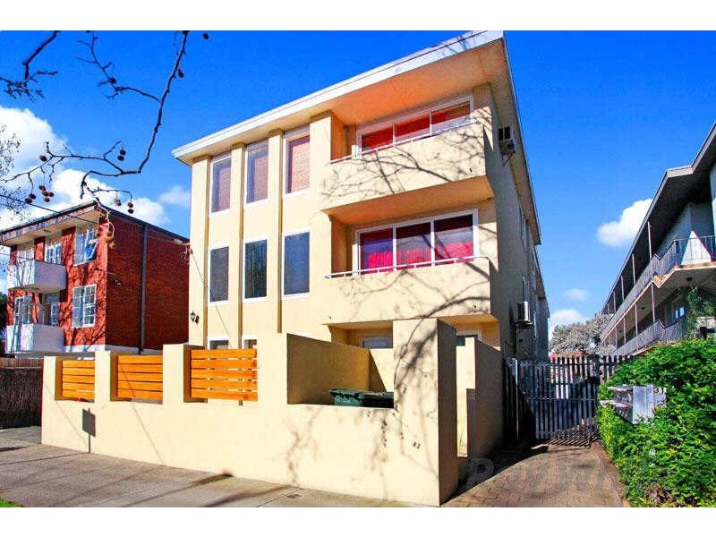 3/2  Balaclava Road, St Kilda East VIC 3183