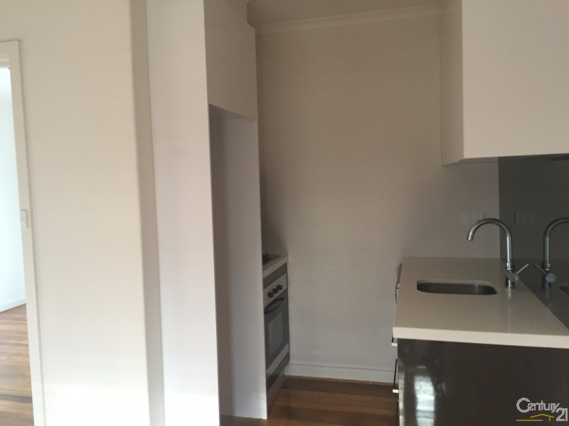 8/93 Argyle Street, St Kilda VIC 3182