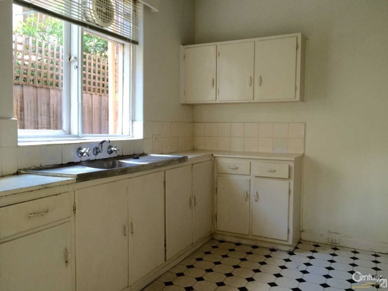 1/10 Carlisle Avenue, Balaclava VIC 3183