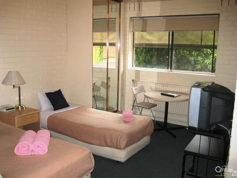 31/25  Redan Street, St Kilda VIC 3182