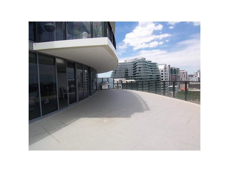 1201/55 Queens Road, Melbourne VIC 3004
