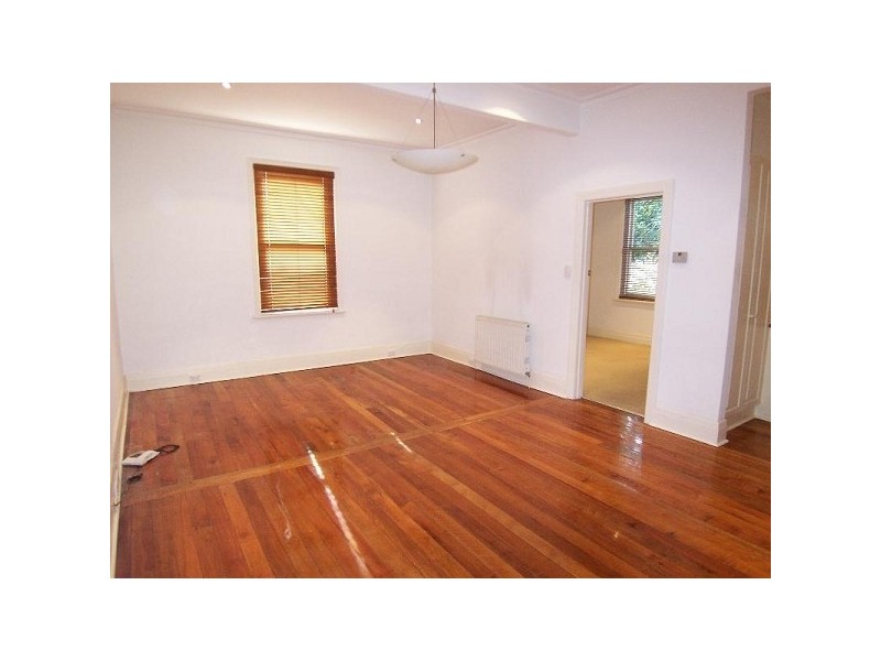 8/8 Ardoch Avenue, St Kilda East VIC 3183