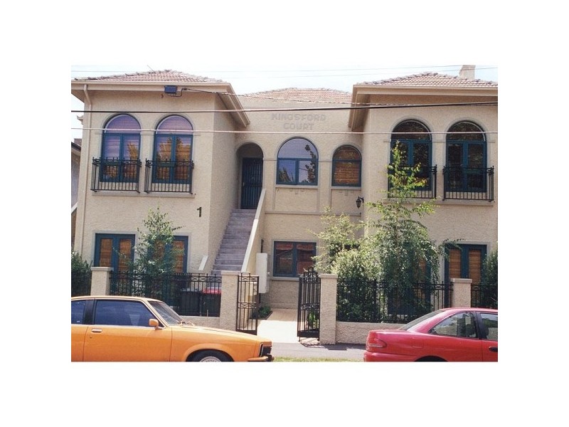 1/1 Ruskin Street, Elwood VIC 3184