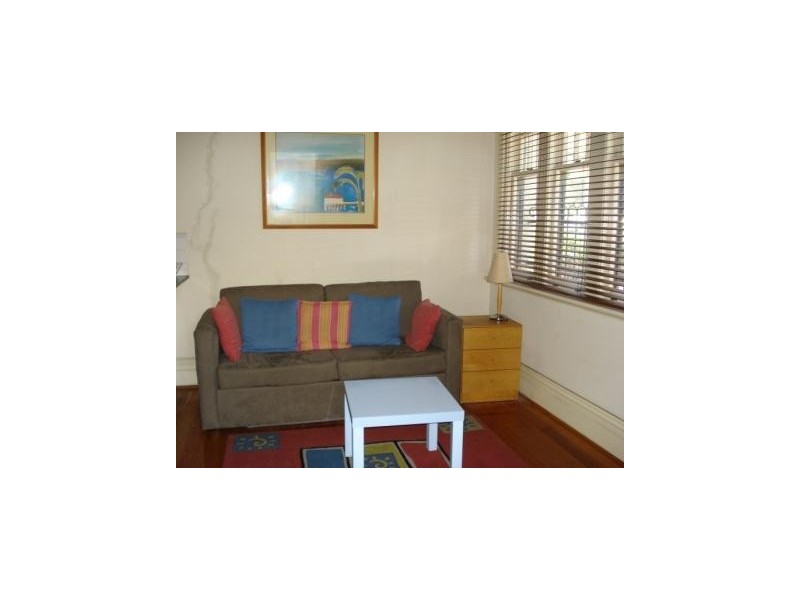 1/2A Dalgety Street, St Kilda VIC 3182