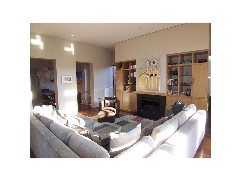 28 Robe Street, St Kilda VIC 3182