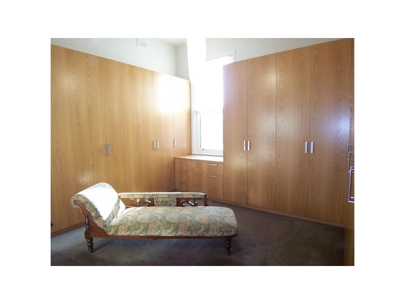 28 Robe Street, St Kilda VIC 3182