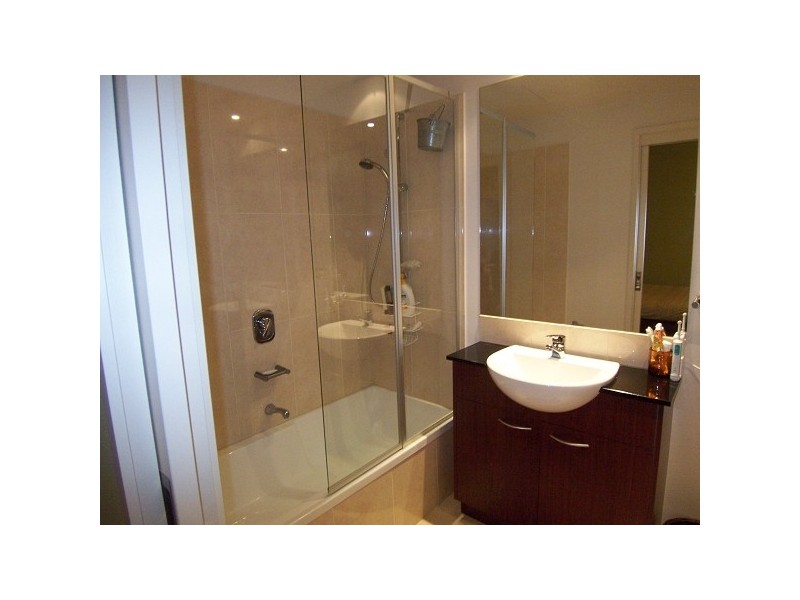 GO2/3-7 Alma Road, St Kilda VIC 3182