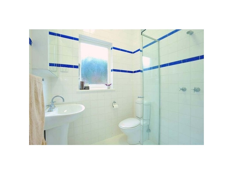 11 Albert Street, St Kilda VIC 3182