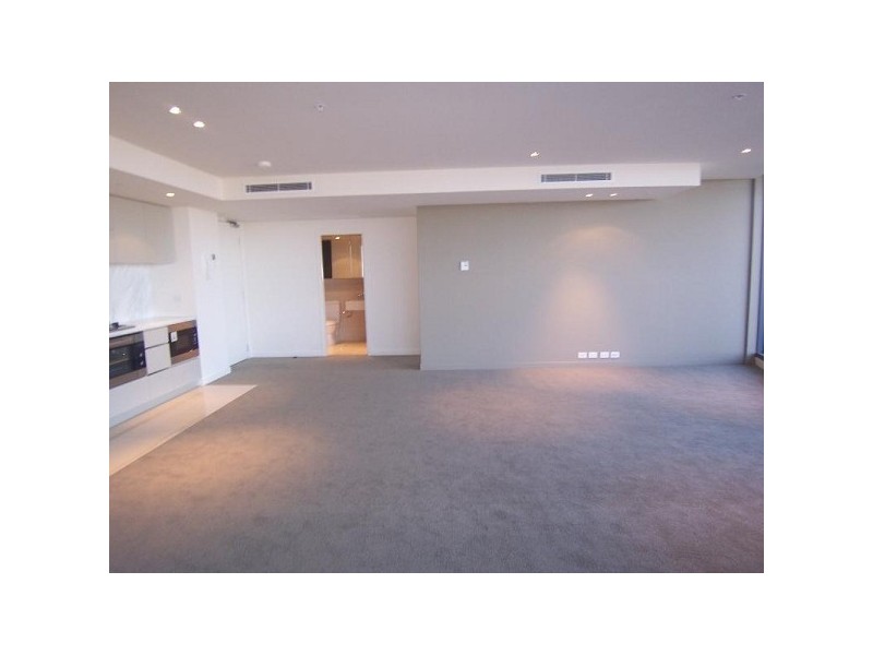 1008/55 Queens Road, Melbourne VIC 3004