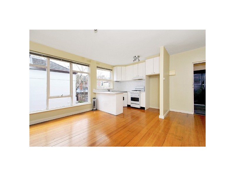 St Kilda VIC 3182