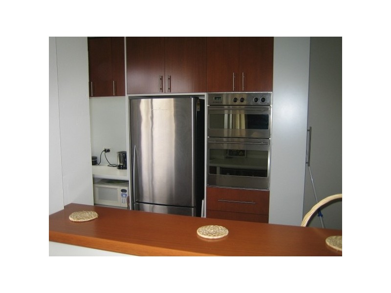 23/13 The Esplanade, St Kilda VIC 3182