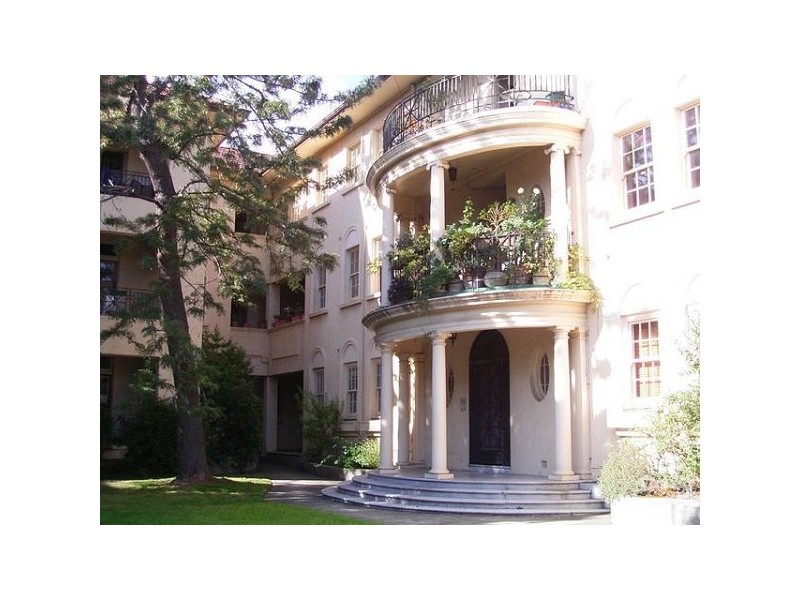 10/20 Princes Street, St Kilda VIC 3182