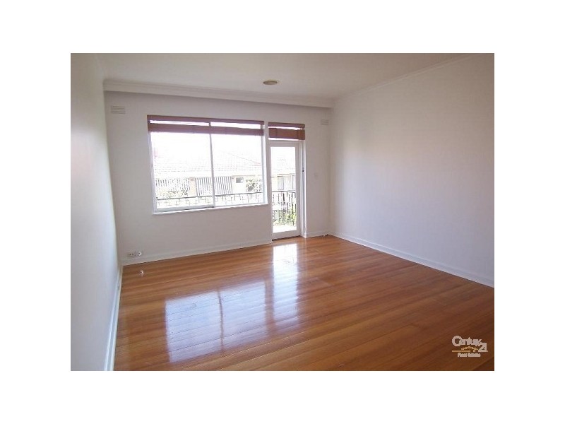 11/27 Dickens Street, Elwood VIC 3184