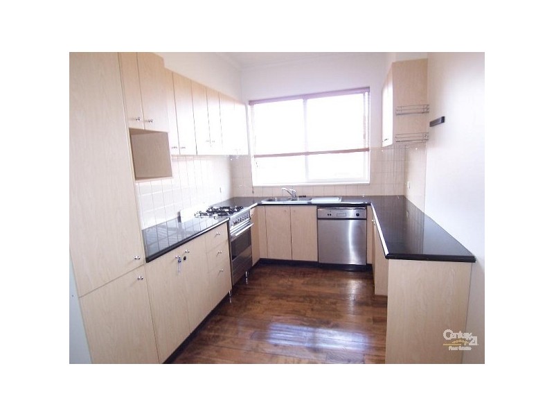 11/27 Dickens Street, Elwood VIC 3184