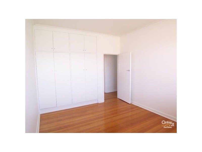 11/27 Dickens Street, Elwood VIC 3184