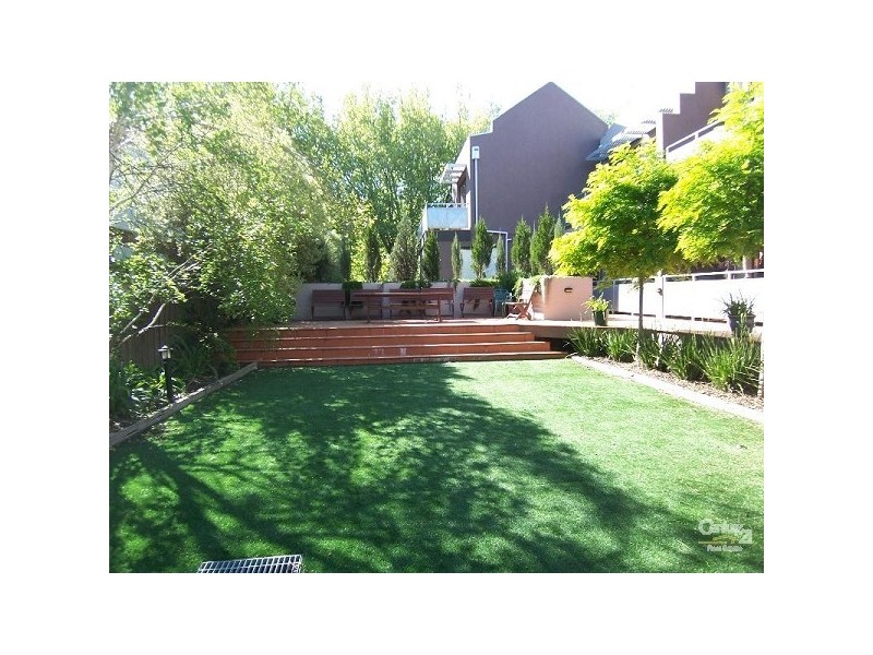 11/30-32 Broadway, Elwood VIC 3184