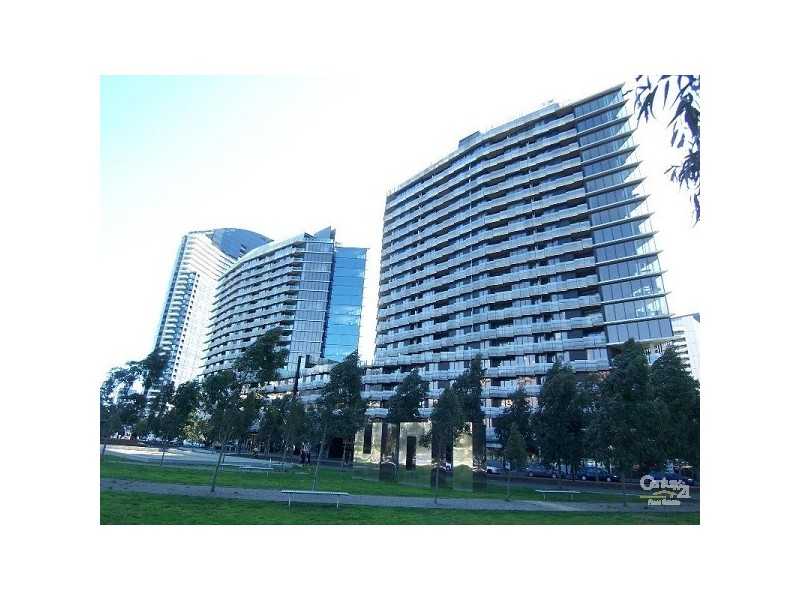 S101/8 Waterview Walk, Docklands VIC 3008