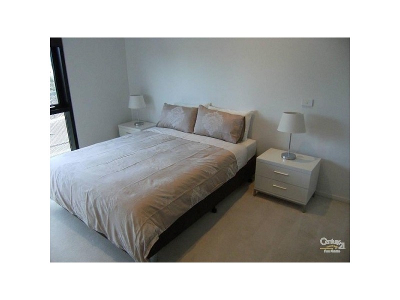 S101/8 Waterview Walk, Docklands VIC 3008