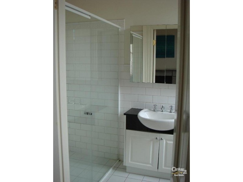 6/34 Grey Street, St Kilda VIC 3182