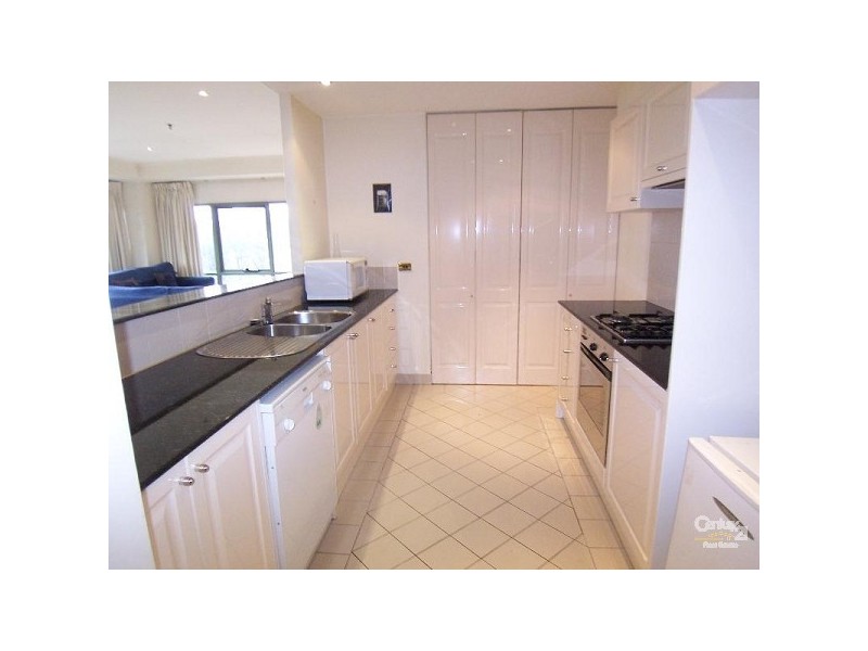 301/15 Queens Road, Melbourne VIC 3004