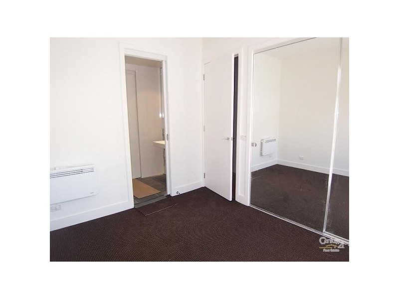 19/10 Tennyson Street, Elwood VIC 3184