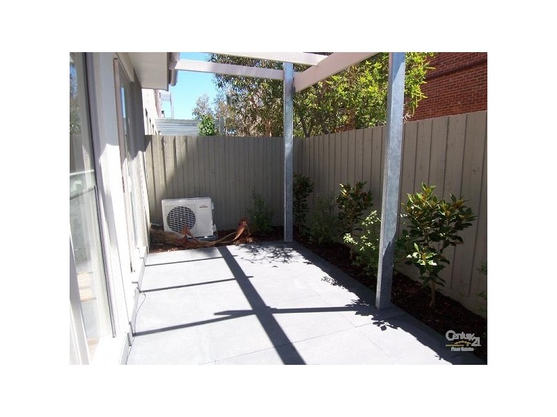 19/10 Tennyson Street, Elwood VIC 3184