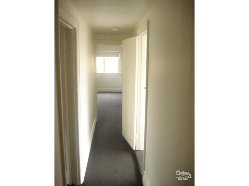 3/18 Gurner Street, St Kilda VIC 3182