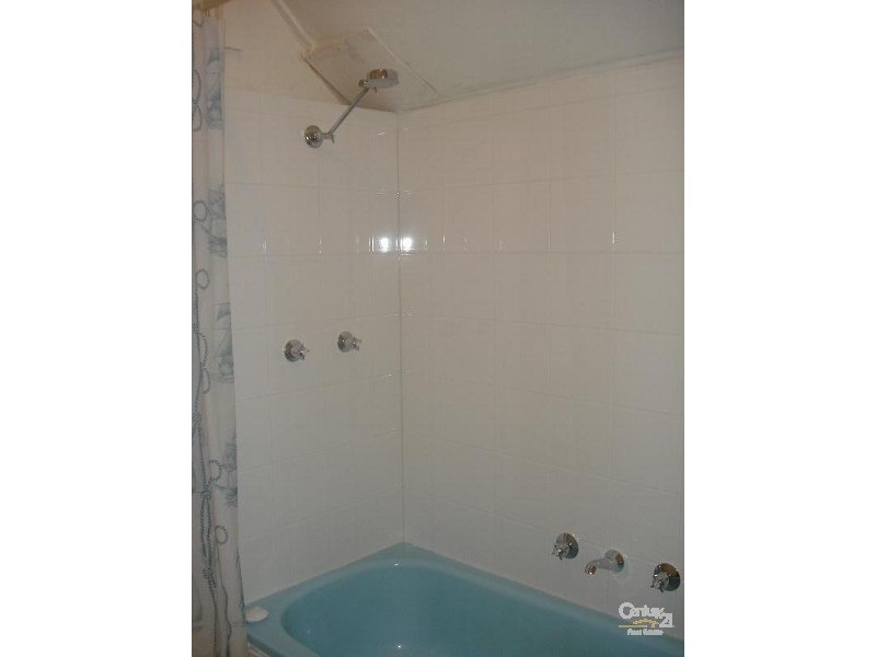 3/18 Gurner Street, St Kilda VIC 3182