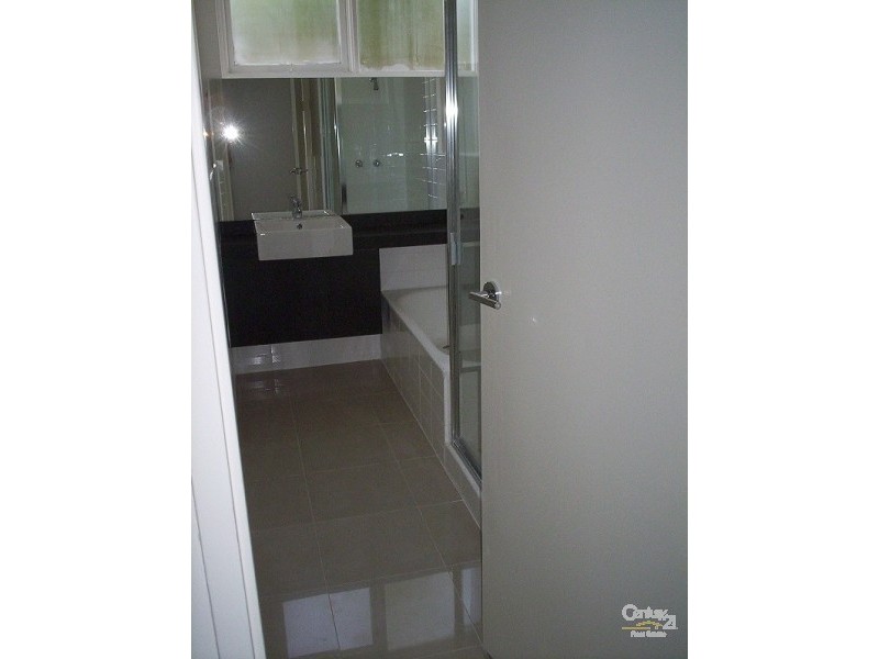 1/42 Milton Street, Elwood VIC 3184