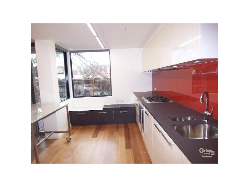 3/30a Ormond Road, Elwood VIC 3184