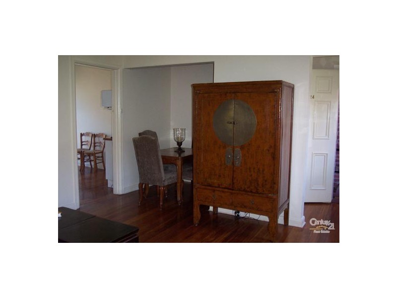 24/7 Eildon Road, St Kilda VIC 3182