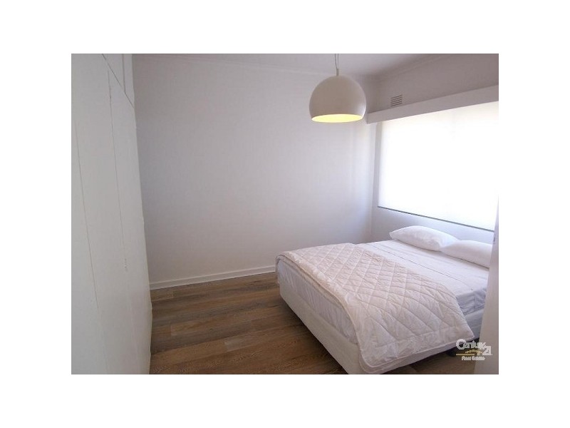 6/18-20 Selwyn Avenue, Elwood VIC 3184