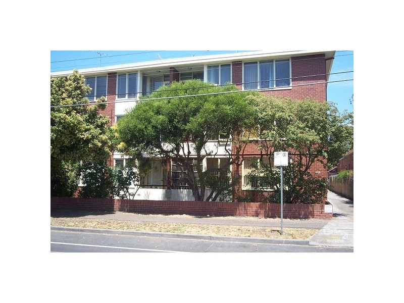 9/225 Canterbury Road, St Kilda VIC 3182