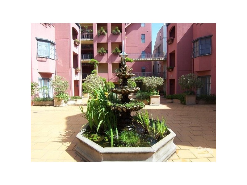 70/151-153 Fitzroy Street, St Kilda VIC 3182