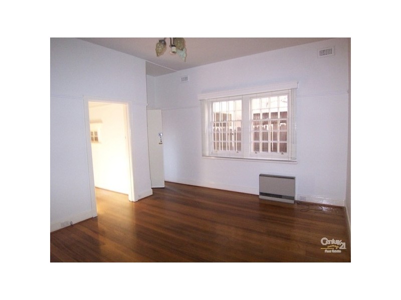 1/5 Belford Street, St Kilda VIC 3182