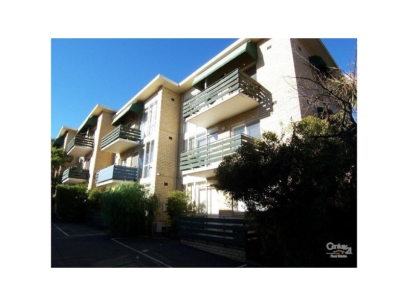 3/6 Westbury Street, St Kilda East VIC 3183