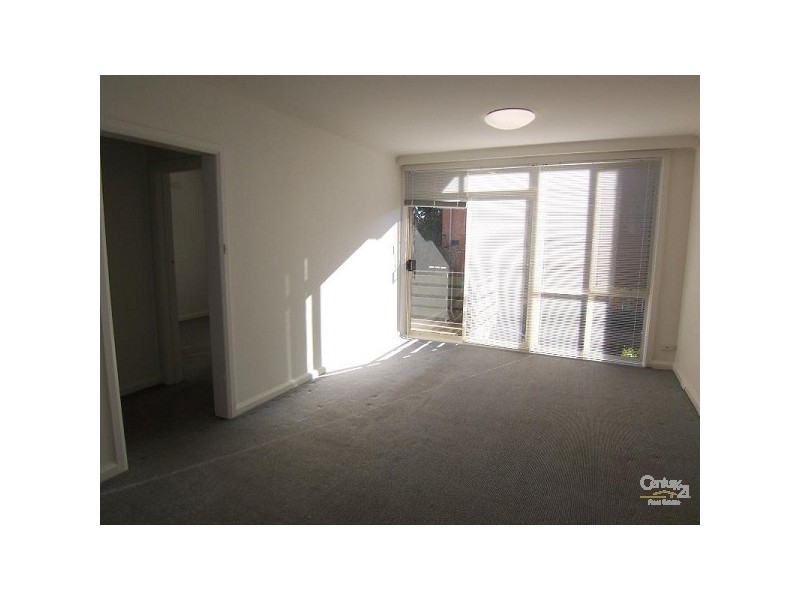 3/6 Westbury Street, St Kilda East VIC 3183