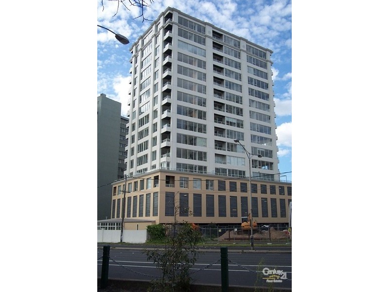 1106/82 Queens Road, Melbourne VIC 3000