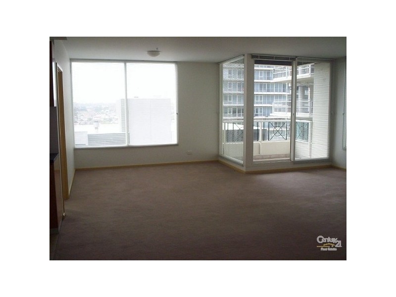 1106/82 Queens Road, Melbourne VIC 3000